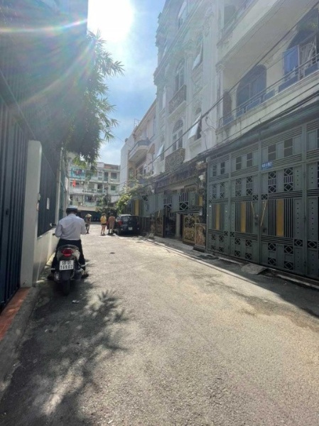 Bán nhà 3 tầng 64.5 m² tại 611, Đường Điện Biên Phủ, Phường 1, Quận 3, Hồ Chí Minh